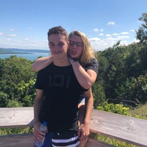 Meet your Posher, Kylee